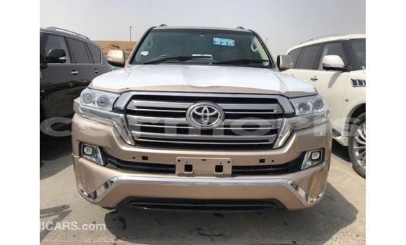 Buy Import Toyota Land Cruiser Other Car in Import - Dubai in Agalega Islands Buy Import Toyota Land Cruiser Other Car in Import - Dubai in Agalega Islands