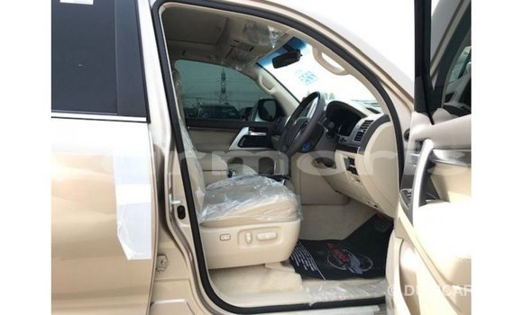 Buy Import Toyota Land Cruiser Other Car in Import - Dubai in Agalega Islands Buy Import Toyota Land Cruiser Other Car in Import - Dubai in Agalega Islands