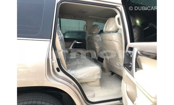 Buy Import Toyota Land Cruiser Other Car in Import - Dubai in Agalega Islands Buy Import Toyota Land Cruiser Other Car in Import - Dubai in Agalega Islands