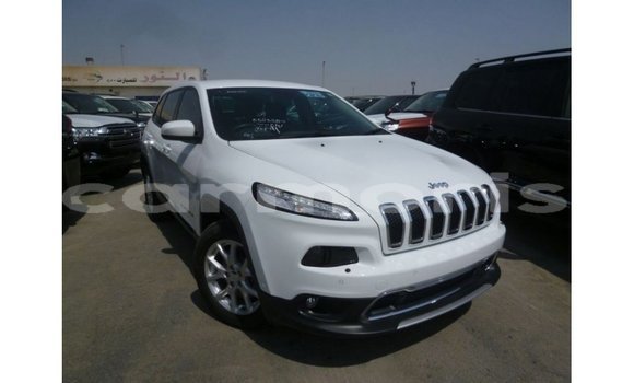 Buy Import Jeep Cherokee White Car in Import - Dubai in Agalega Islands