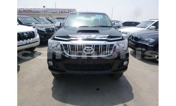 Buy Import Toyota Hilux Black Car in Import - Dubai in Agalega Islands Buy Import Toyota Hilux Black Car in Import - Dubai in Agalega Islands