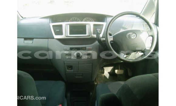 Acheter Import Voiture Toyota Noah Blanc à Import - Dubai, Îles Agalega Acheter Import Voiture Toyota Noah Blanc à Import - Dubai, Îles Agalega