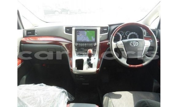 Acheter Import Voiture Toyota Alphard Noir à Import - Dubai, Îles Agalega Acheter Import Voiture Toyota Alphard Noir à Import - Dubai, Îles Agalega