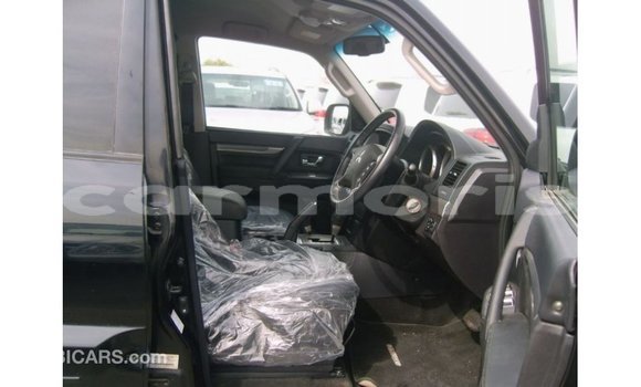 Buy Import Mitsubishi Pajero Black Car in Import - Dubai in Agalega Islands Buy Import Mitsubishi Pajero Black Car in Import - Dubai in Agalega Islands
