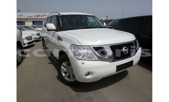 Acheter Import Voiture Nissan Patrol Blanc à Import - Dubai, Îles Agalega Acheter Import Voiture Nissan Patrol Blanc à Import - Dubai, Îles Agalega