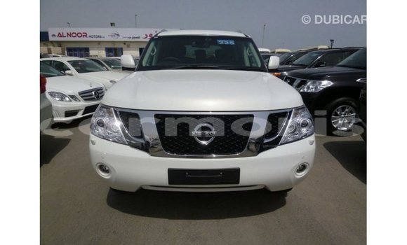 Acheter Import Voiture Nissan Patrol Blanc à Import - Dubai, Îles Agalega Acheter Import Voiture Nissan Patrol Blanc à Import - Dubai, Îles Agalega