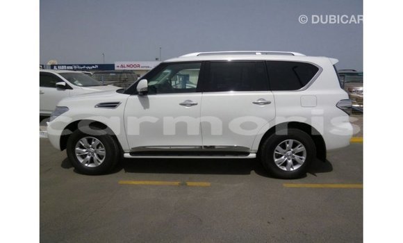 Acheter Import Voiture Nissan Patrol Blanc à Import - Dubai, Îles Agalega Acheter Import Voiture Nissan Patrol Blanc à Import - Dubai, Îles Agalega