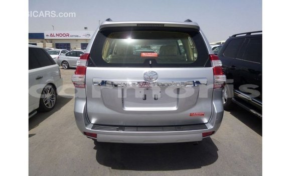 Acheter Import Voiture Toyota Prado Autre à Import - Dubai, Îles Agalega Acheter Import Voiture Toyota Prado Autre à Import - Dubai, Îles Agalega