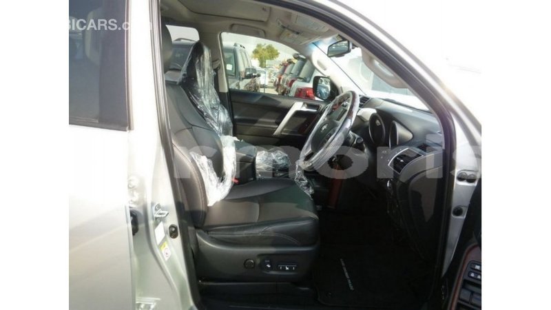 Big with watermark toyota prado agalega islands import dubai 3390