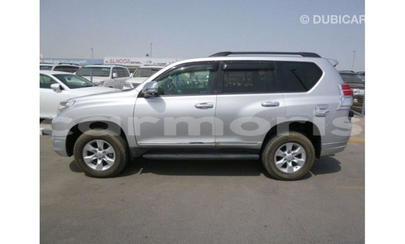Acheter Import Voiture Toyota Prado Autre à Import - Dubai, Îles Agalega Acheter Import Voiture Toyota Prado Autre à Import - Dubai, Îles Agalega