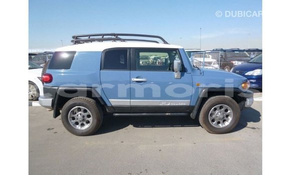 Buy Import Toyota FJ Cruiser Blue Car in Import - Dubai in Agalega Islands Buy Import Toyota FJ Cruiser Blue Car in Import - Dubai in Agalega Islands