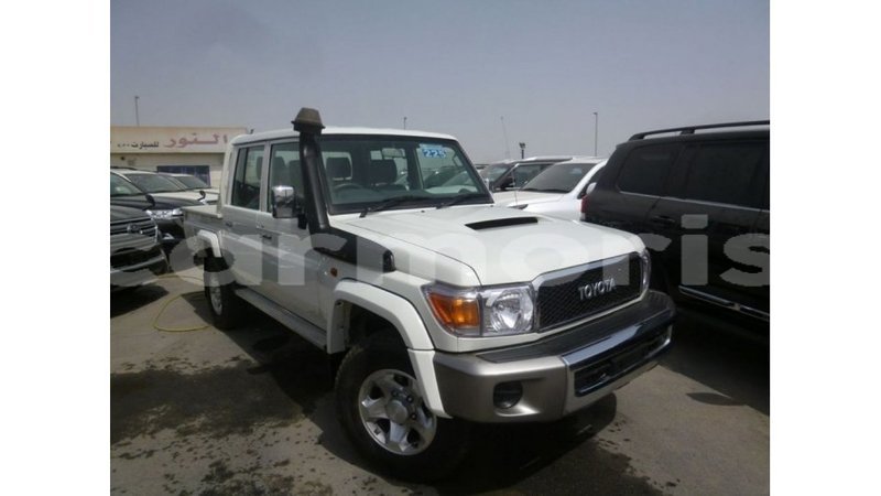 Big with watermark toyota land cruiser agalega islands import dubai 3398