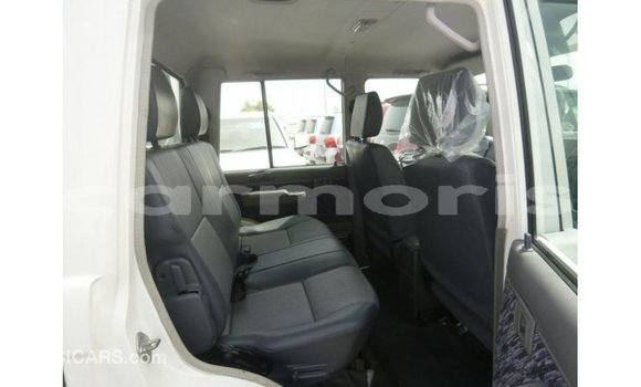 Buy Import Toyota Land Cruiser White Car in Import - Dubai in Agalega Islands Buy Import Toyota Land Cruiser White Car in Import - Dubai in Agalega Islands