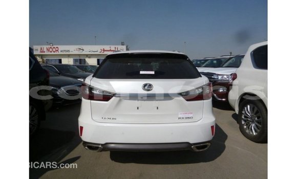 Acheter Import Voiture Lexus RX 350 Blanc à Import - Dubai, Îles Agalega Acheter Import Voiture Lexus RX 350 Blanc à Import - Dubai, Îles Agalega