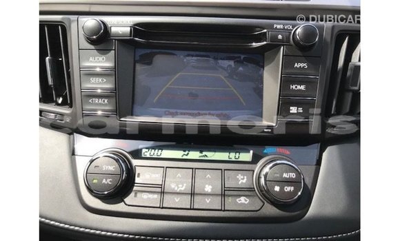 Buy Import Toyota HiAce White Truck in Import - Dubai in Agalega Islands Buy Import Toyota HiAce White Truck in Import - Dubai in Agalega Islands