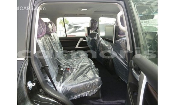 Buy Import Toyota Land Cruiser Black Car in Import - Dubai in Agalega Islands Buy Import Toyota Land Cruiser Black Car in Import - Dubai in Agalega Islands