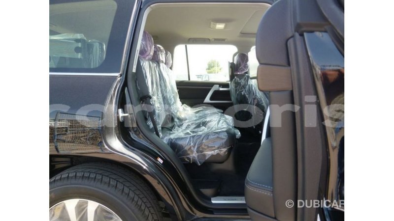 Big with watermark toyota land cruiser agalega islands import dubai 3429