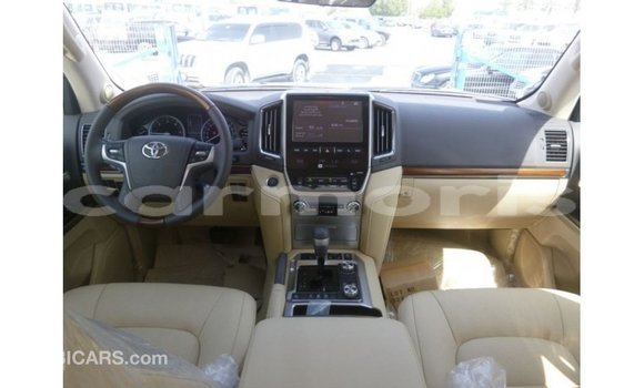 Acheter Import Voiture Toyota Land Cruiser Autre à Import - Dubai, Îles Agalega Acheter Import Voiture Toyota Land Cruiser Autre à Import - Dubai, Îles Agalega