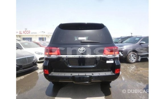 Acheter Import Voiture Toyota Land Cruiser Noir à Import - Dubai, Îles Agalega Acheter Import Voiture Toyota Land Cruiser Noir à Import - Dubai, Îles Agalega