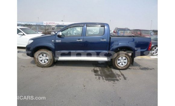 Buy Import Toyota Hilux Blue Car in Import - Dubai in Agalega Islands Buy Import Toyota Hilux Blue Car in Import - Dubai in Agalega Islands