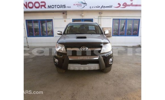 Buy Import Toyota Hilux Black Car in Import - Dubai in Agalega Islands Buy Import Toyota Hilux Black Car in Import - Dubai in Agalega Islands