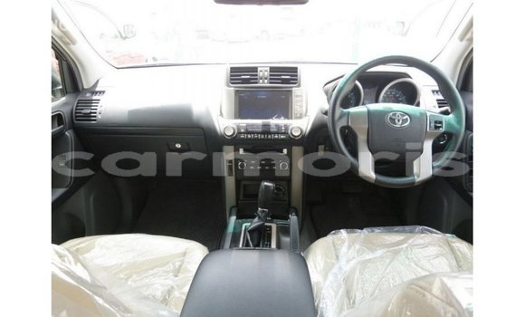 Acheter Import Voiture Toyota Prado Autre à Import - Dubai, Îles Agalega Acheter Import Voiture Toyota Prado Autre à Import - Dubai, Îles Agalega