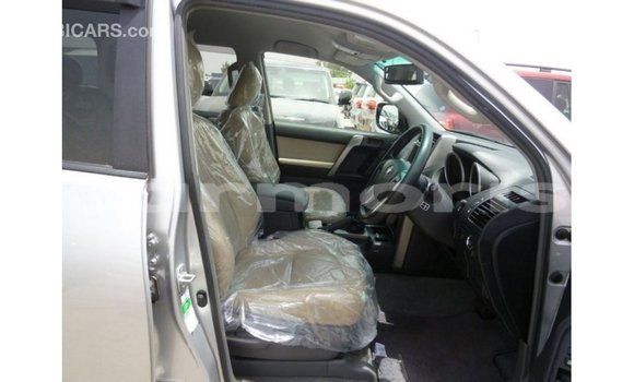 Acheter Import Voiture Toyota Prado Autre à Import - Dubai, Îles Agalega Acheter Import Voiture Toyota Prado Autre à Import - Dubai, Îles Agalega