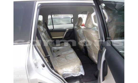 Acheter Import Voiture Toyota Prado Autre à Import - Dubai, Îles Agalega Acheter Import Voiture Toyota Prado Autre à Import - Dubai, Îles Agalega