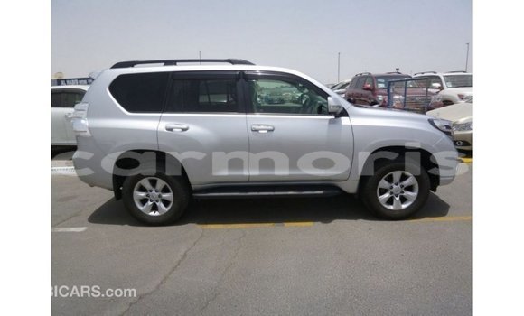 Acheter Import Voiture Toyota Prado Autre à Import - Dubai, Îles Agalega Acheter Import Voiture Toyota Prado Autre à Import - Dubai, Îles Agalega