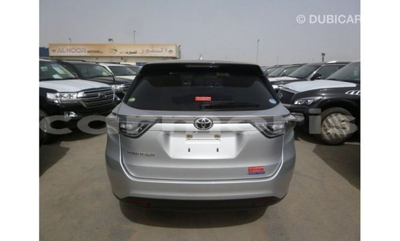 Acheter Import Voiture Toyota Harrier Autre à Import - Dubai, Îles Agalega Acheter Import Voiture Toyota Harrier Autre à Import - Dubai, Îles Agalega