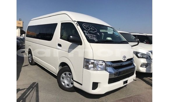 Buy Import Toyota Hiace White Car in Import - Dubai in Agalega Islands Buy Import Toyota Hiace White Car in Import - Dubai in Agalega Islands