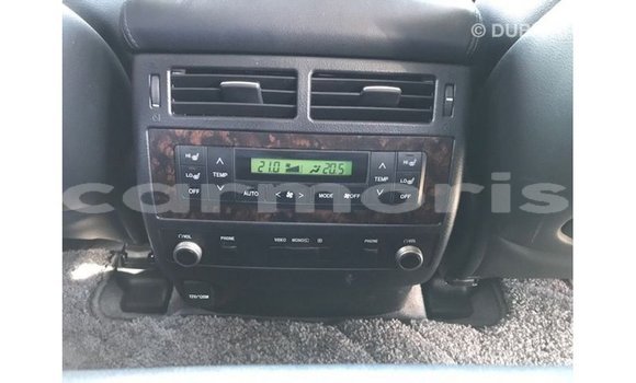 Buy Import Toyota Land Cruiser White Car in Import - Dubai in Agalega Islands Buy Import Toyota Land Cruiser White Car in Import - Dubai in Agalega Islands