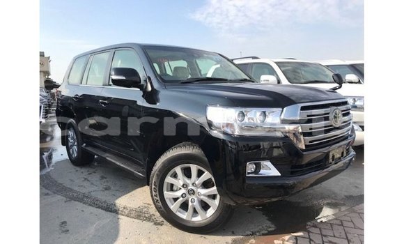 Acheter Import Voiture Toyota Land Cruiser Noir à Import - Dubai, Îles Agalega Acheter Import Voiture Toyota Land Cruiser Noir à Import - Dubai, Îles Agalega