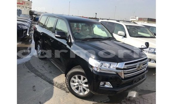 Acheter Import Voiture Toyota Land Cruiser Noir à Import - Dubai, Îles Agalega Acheter Import Voiture Toyota Land Cruiser Noir à Import - Dubai, Îles Agalega