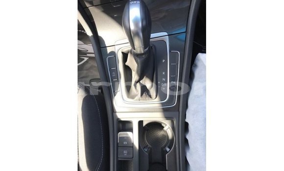 Acheter Import Voiture Volkswagen Golf Autre à Import - Dubai, Îles Agalega Acheter Import Voiture Volkswagen Golf Autre à Import - Dubai, Îles Agalega