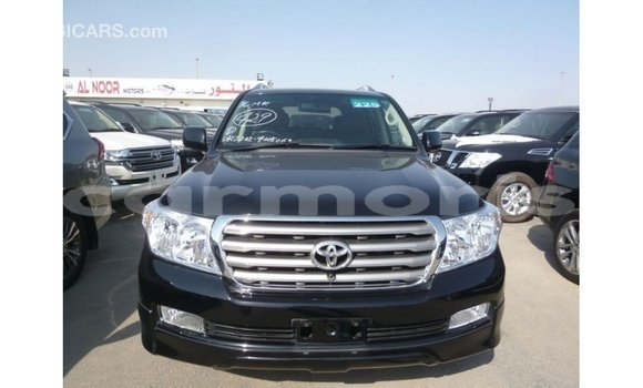Acheter Import Voiture Toyota Land Cruiser Noir à Import - Dubai, Îles Agalega Acheter Import Voiture Toyota Land Cruiser Noir à Import - Dubai, Îles Agalega