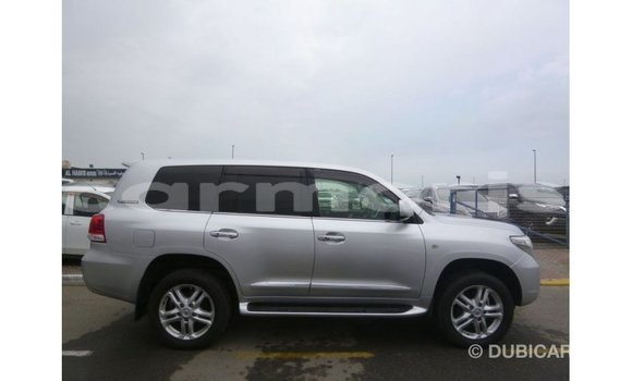 Acheter Import Voiture Toyota Land Cruiser Autre à Import - Dubai, Îles Agalega Acheter Import Voiture Toyota Land Cruiser Autre à Import - Dubai, Îles Agalega