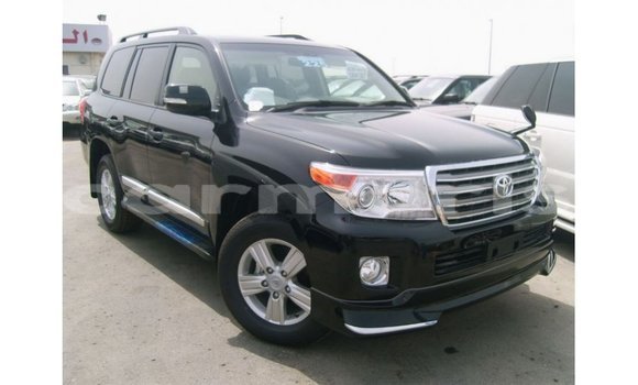 Acheter Import Voiture Toyota Land Cruiser Noir à Import - Dubai, Îles Agalega Acheter Import Voiture Toyota Land Cruiser Noir à Import - Dubai, Îles Agalega