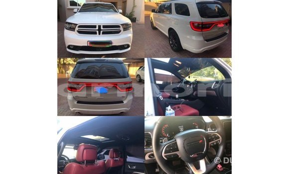 Buy Import Dodge Durango White Car in Import - Dubai in Agalega Islands