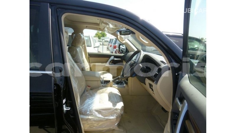 Big with watermark toyota land cruiser agalega islands import dubai 3508