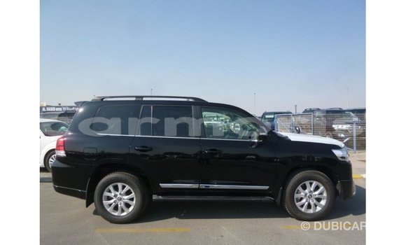 Acheter Import Voiture Toyota Land Cruiser Noir à Import - Dubai, Îles Agalega Acheter Import Voiture Toyota Land Cruiser Noir à Import - Dubai, Îles Agalega