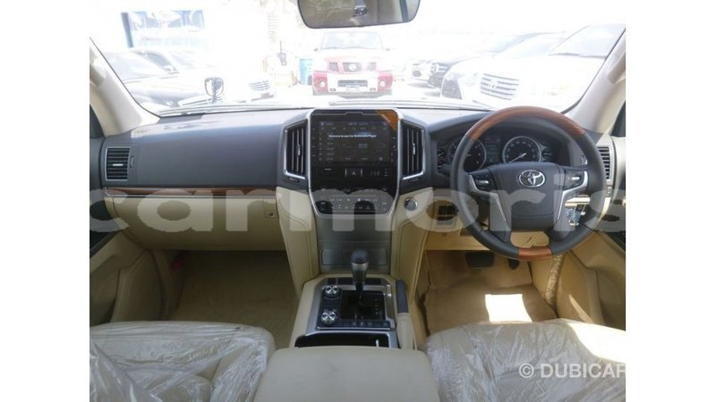 Big with watermark toyota land cruiser agalega islands import dubai 3512