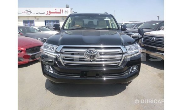 Acheter Import Voiture Toyota Land Cruiser Noir à Import - Dubai, Îles Agalega Acheter Import Voiture Toyota Land Cruiser Noir à Import - Dubai, Îles Agalega