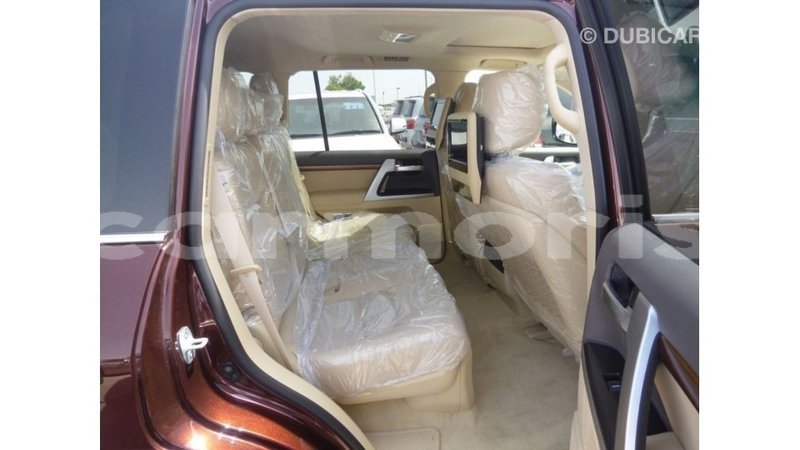 Big with watermark toyota land cruiser agalega islands import dubai 3514