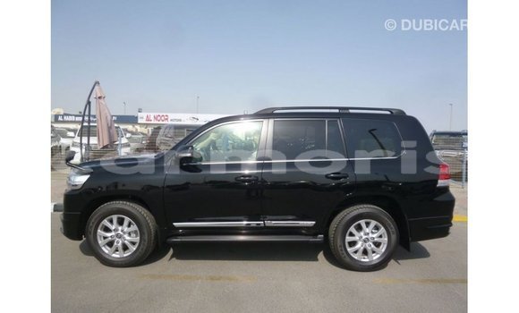 Acheter Import Voiture Toyota Land Cruiser Noir à Import - Dubai, Îles Agalega Acheter Import Voiture Toyota Land Cruiser Noir à Import - Dubai, Îles Agalega