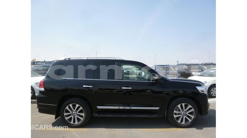 Big with watermark toyota land cruiser agalega islands import dubai 3519