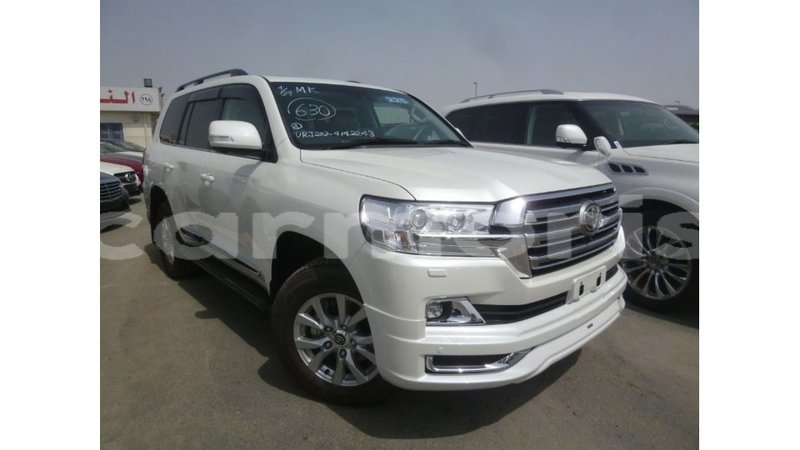 Big with watermark toyota land cruiser agalega islands import dubai 3521
