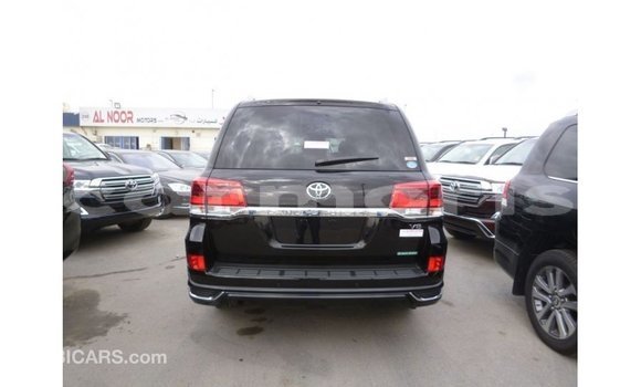 Buy Import Toyota Land Cruiser Black Car in Import - Dubai in Agalega Islands Buy Import Toyota Land Cruiser Black Car in Import - Dubai in Agalega Islands
