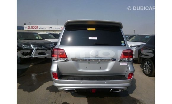 Acheter Import Voiture Toyota Land Cruiser Autre à Import - Dubai, Îles Agalega Acheter Import Voiture Toyota Land Cruiser Autre à Import - Dubai, Îles Agalega