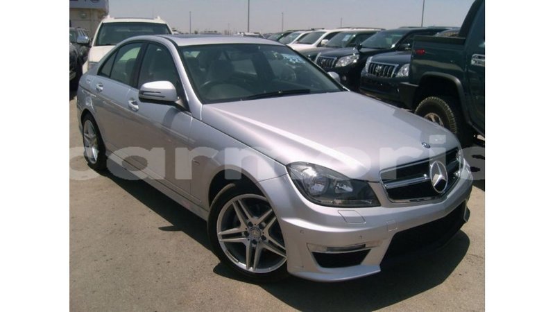Big with watermark mercedes benz 190 agalega islands import dubai 3531